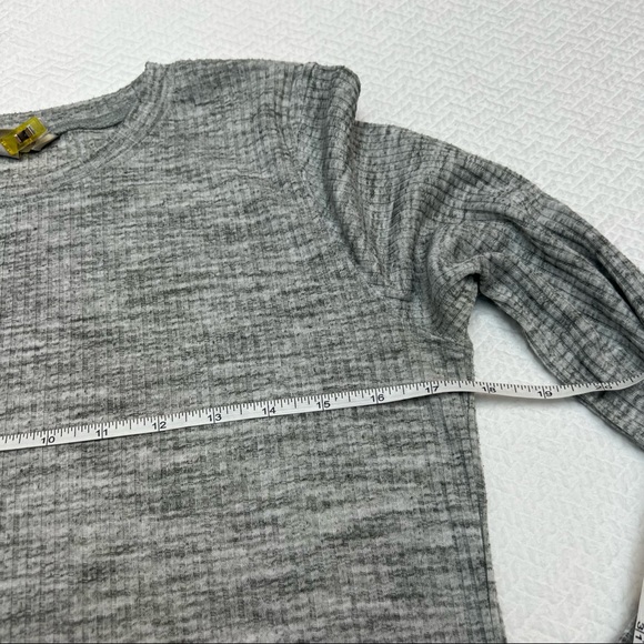 Calvin Klein💚Jeans Grey Waffle Weave Long Sleeve T-Shirt Size M - Picture 8 of 9